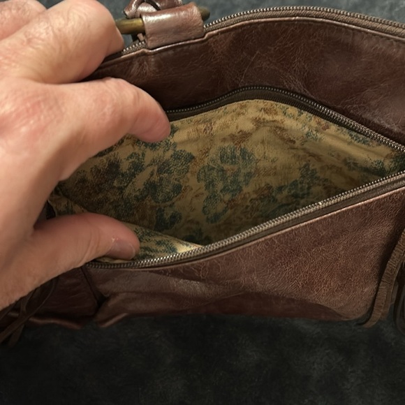 Hobo - Picture 4 of 12